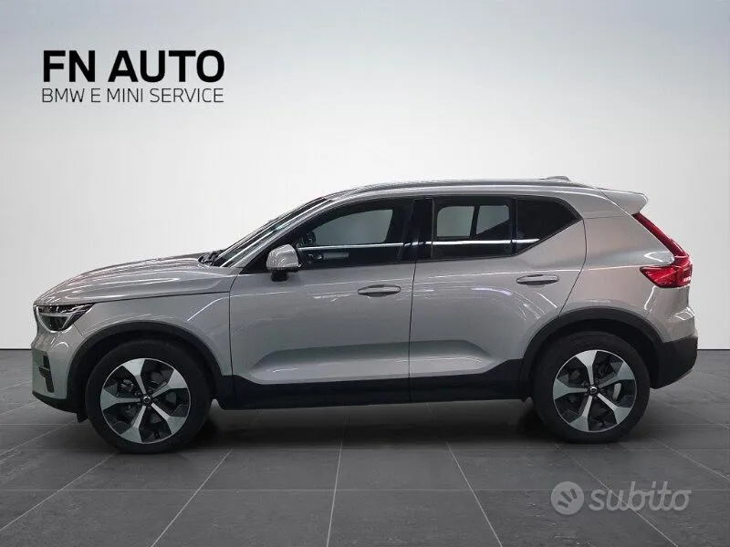 Volvo Xc40 2023 photo 3
