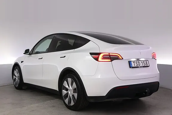 Tesla Model Y 2023 photo 4