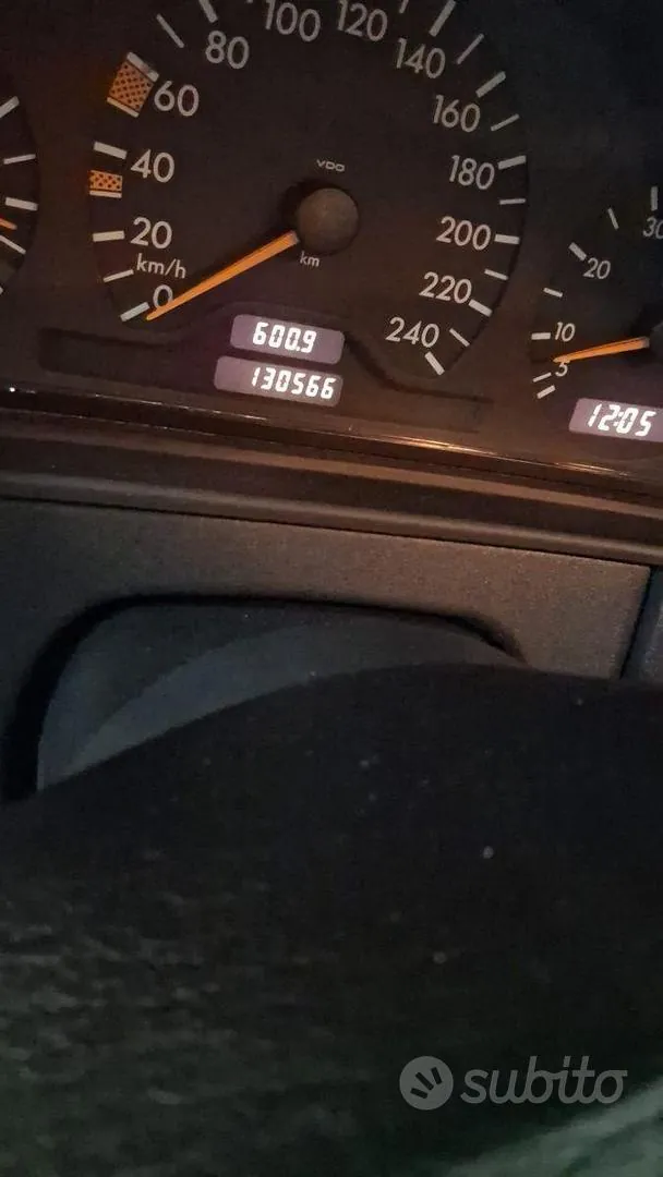 Mercedes-Benz E-Class 1998 photo 5