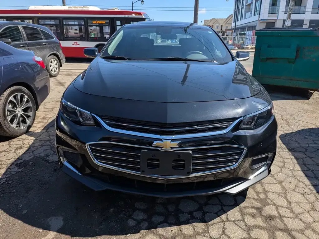 Chevrolet Malibu 2017 photo 2