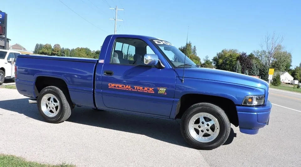 Dodge Ram 1500 1996 photo 3