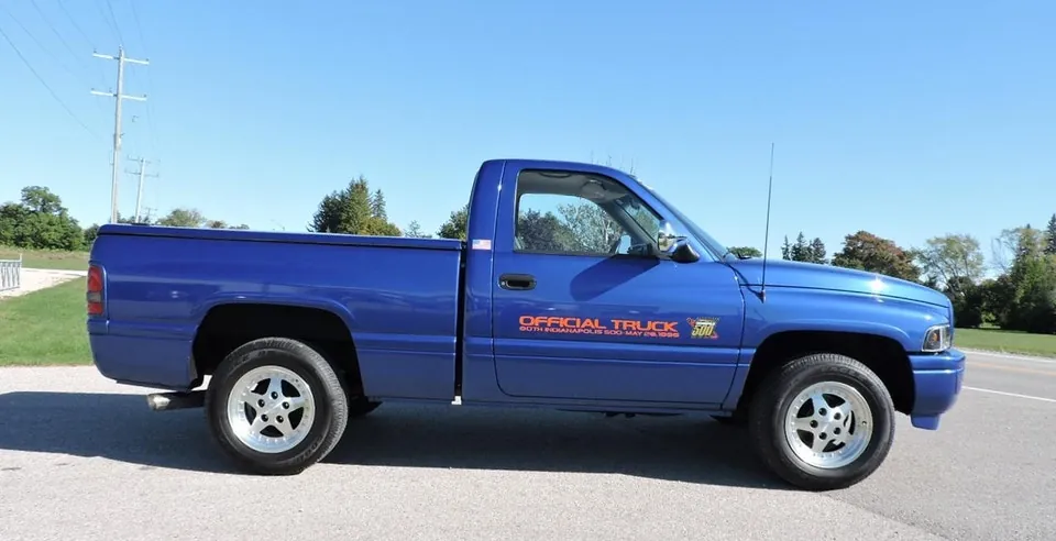 Dodge Ram 1500 1996 photo 4