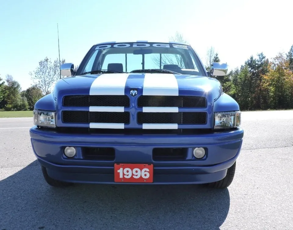 Dodge Ram 1500 1996 photo 2