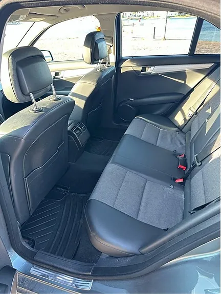 Mercedes-Benz C180 2012 photo 5