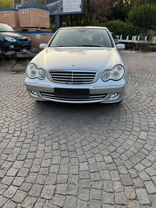 Mercedes-Benz C 200 Kompressor Elegance