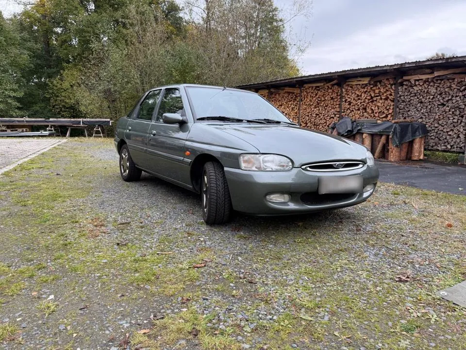 Ford Escort