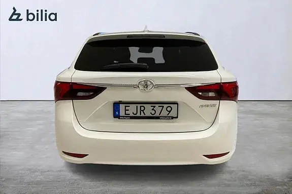 Toyota Avensis 2017 photo 4