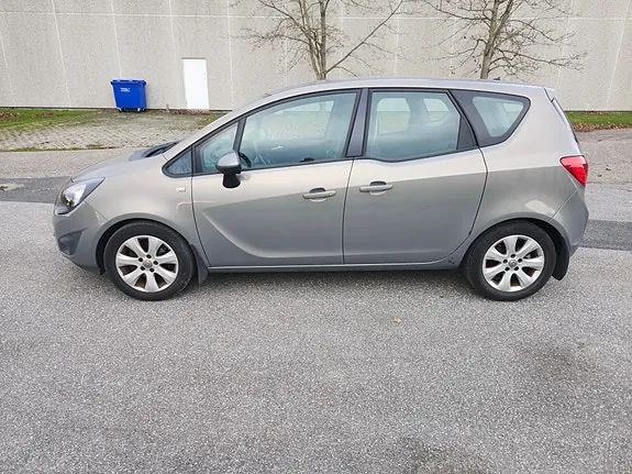 Opel Meriva 2011 photo 3