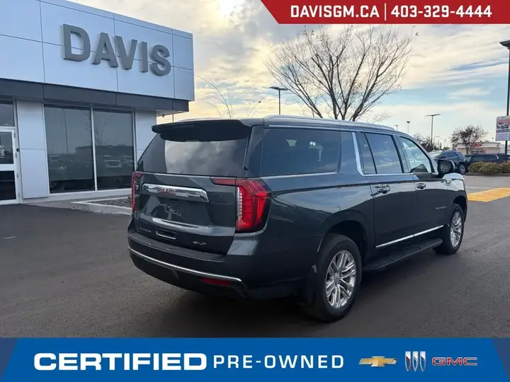 GMC Yukon Xl 2021 photo 2