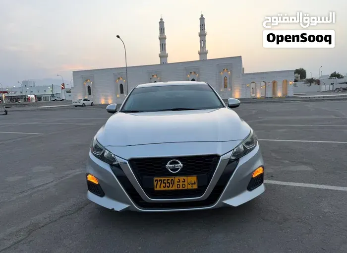 Nissan Altima 2019 photo 5