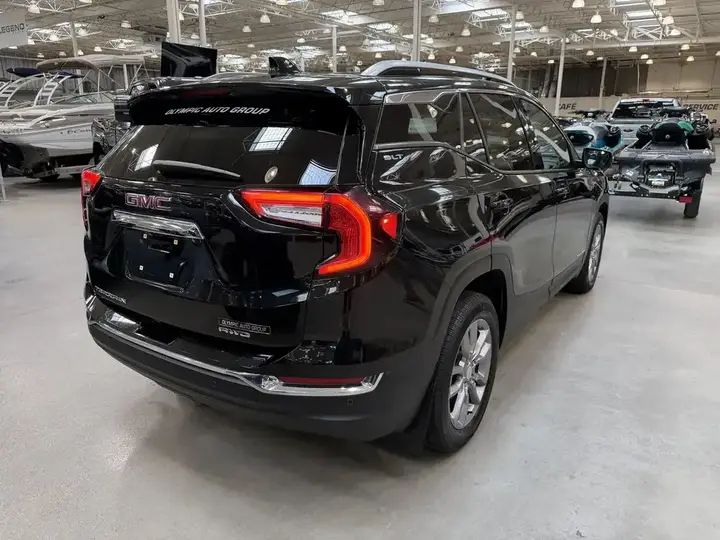 GMC Terrain 2022 photo 4