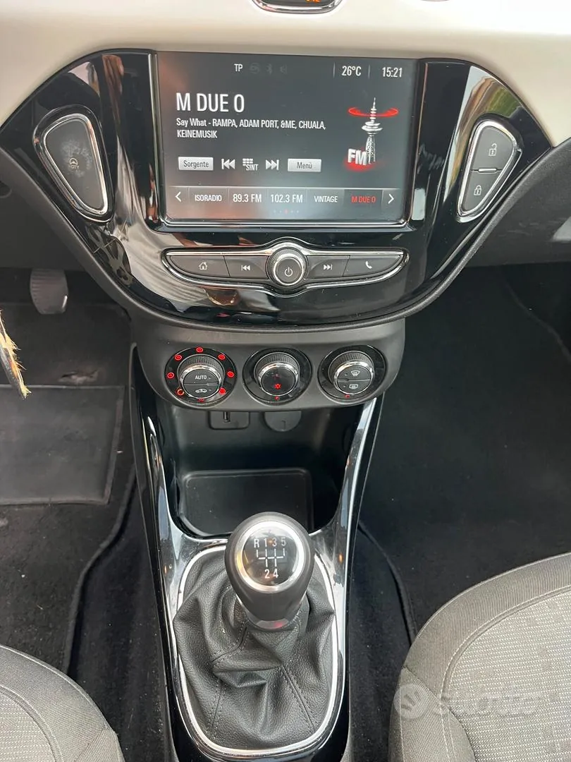 Opel Adam 2016 photo 2