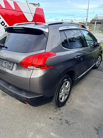 Peugeot 2008 2014 photo 4