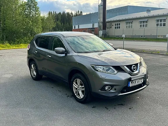 Nissan X-Trail 2016 photo 2