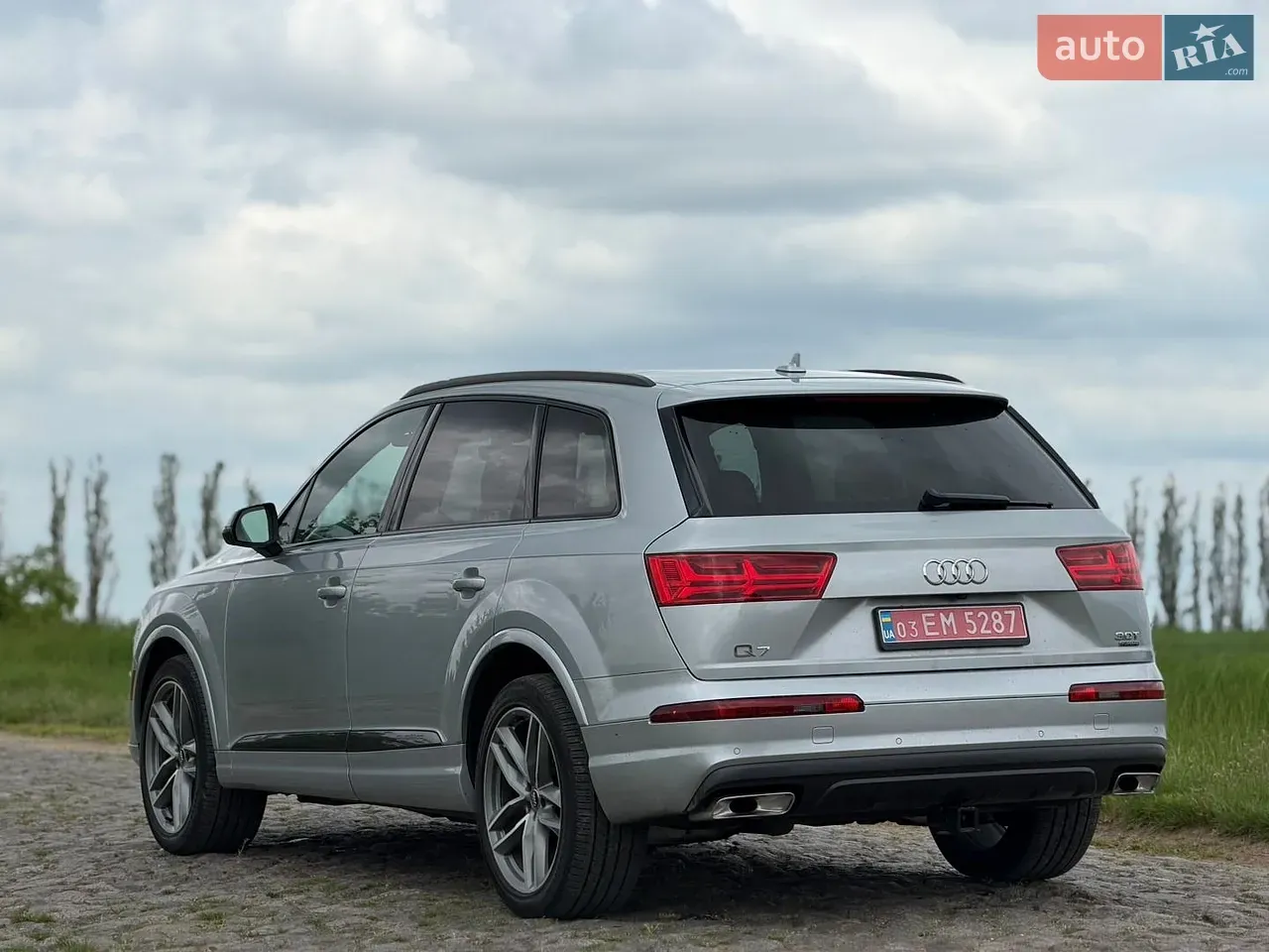 Audi Q7 2017 photo 5