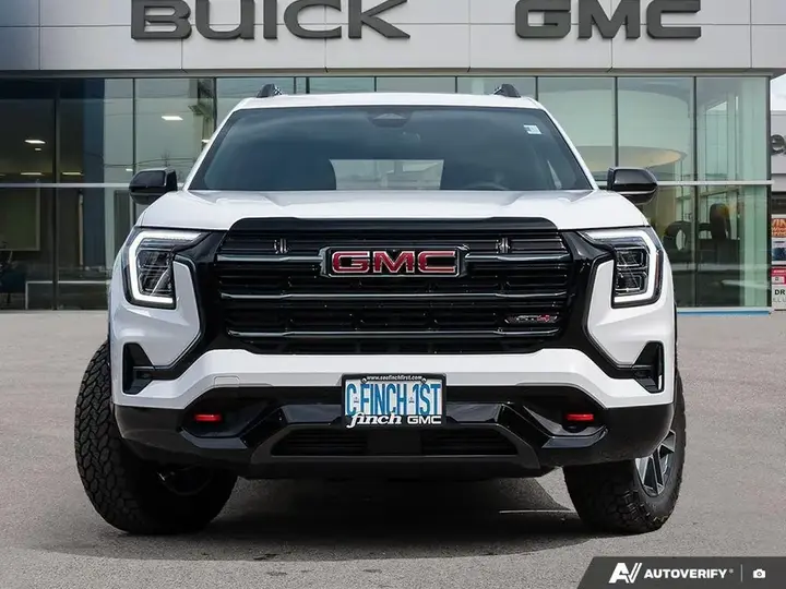 GMC Terrain 2027 photo 2