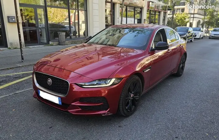 Jaguar Xe
