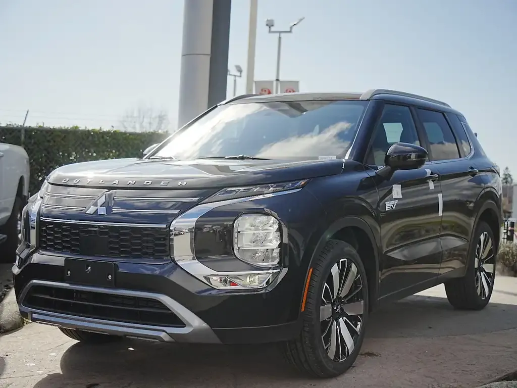 Mitsubishi Outlander 2026 photo 2