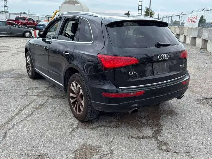 Audi Q5 2016 photo 4