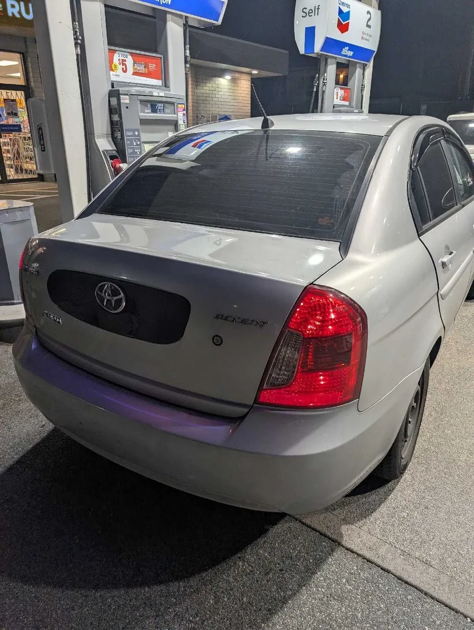 Hyundai Accent 2006 photo 2