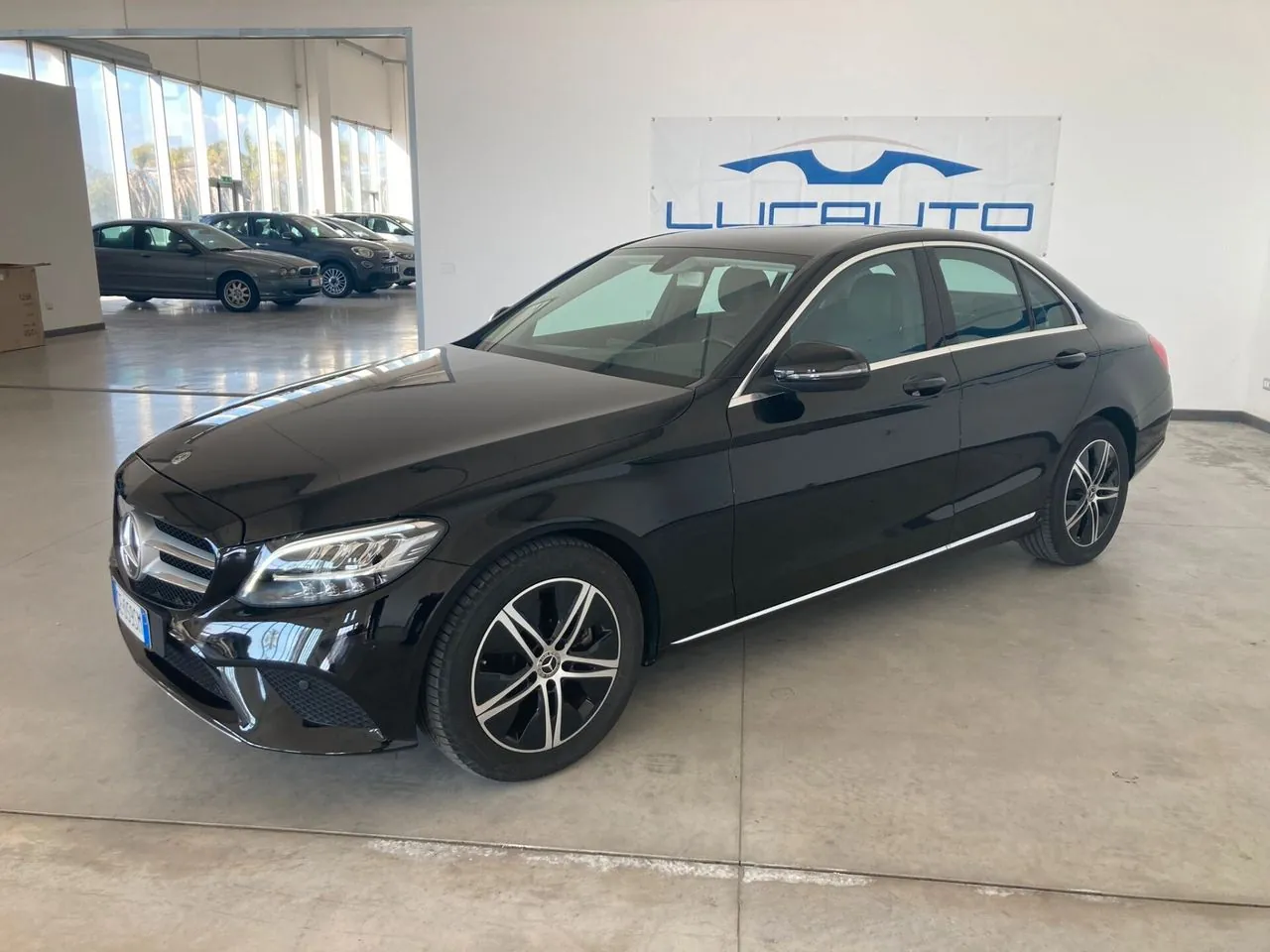 Mercedes-Benz C 200 2021 photo 2