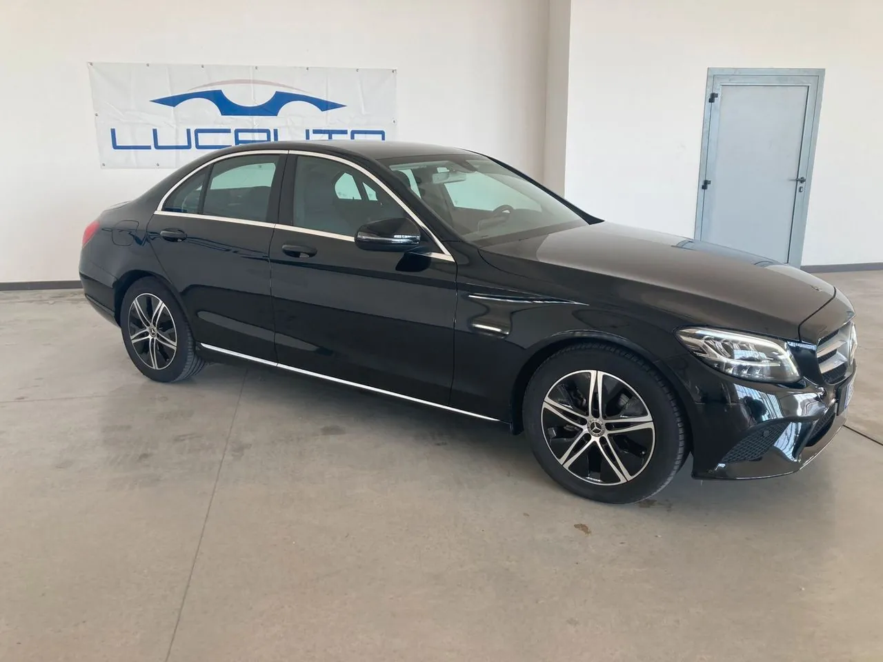 Mercedes-Benz C 200 2021 photo 3