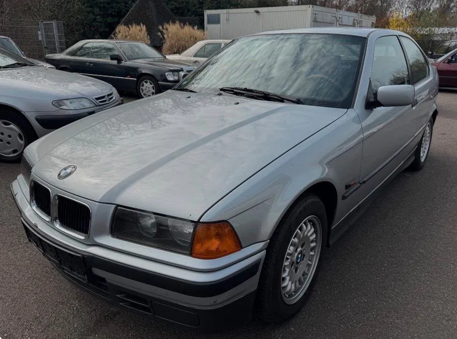 BMW E36
