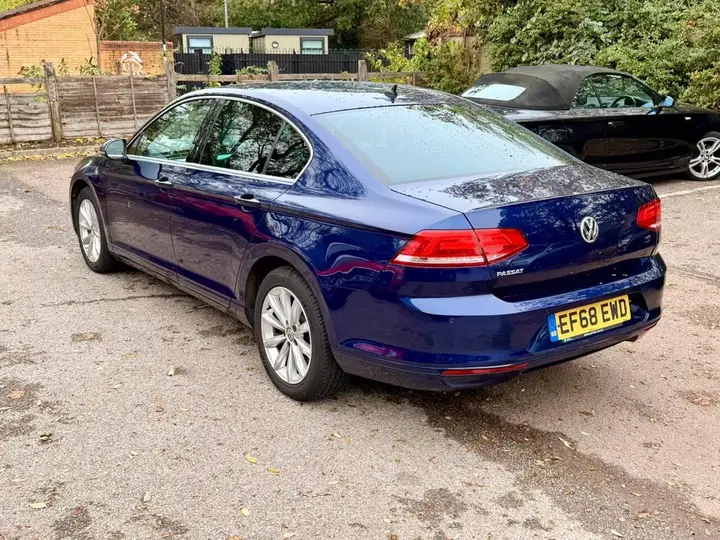 Volkswagen Passat 2018 photo 4