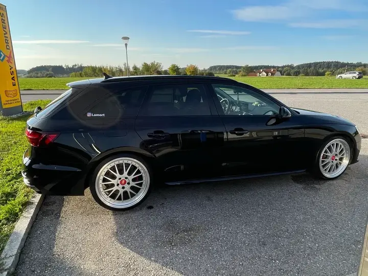 Audi A4 2019 photo 3