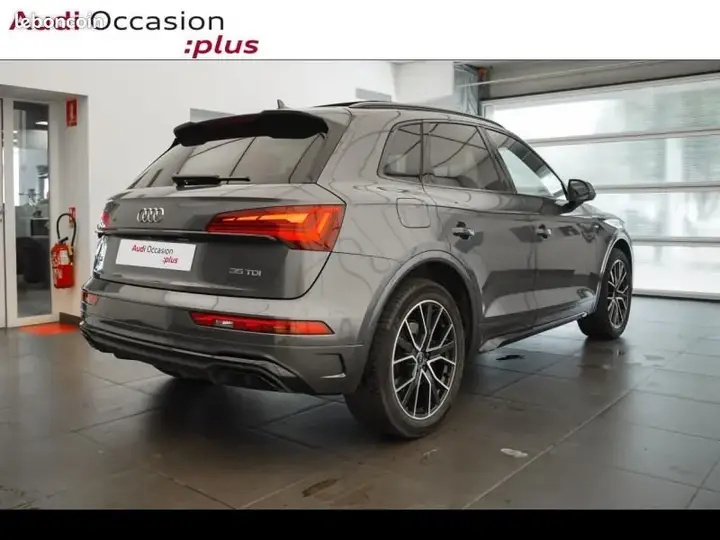 Audi Q5 2022 photo 4