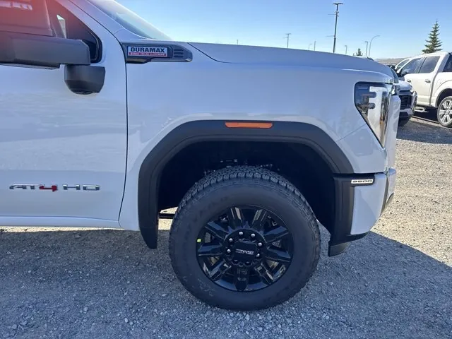 GMC Sierra 3500Hd 2026 photo 5