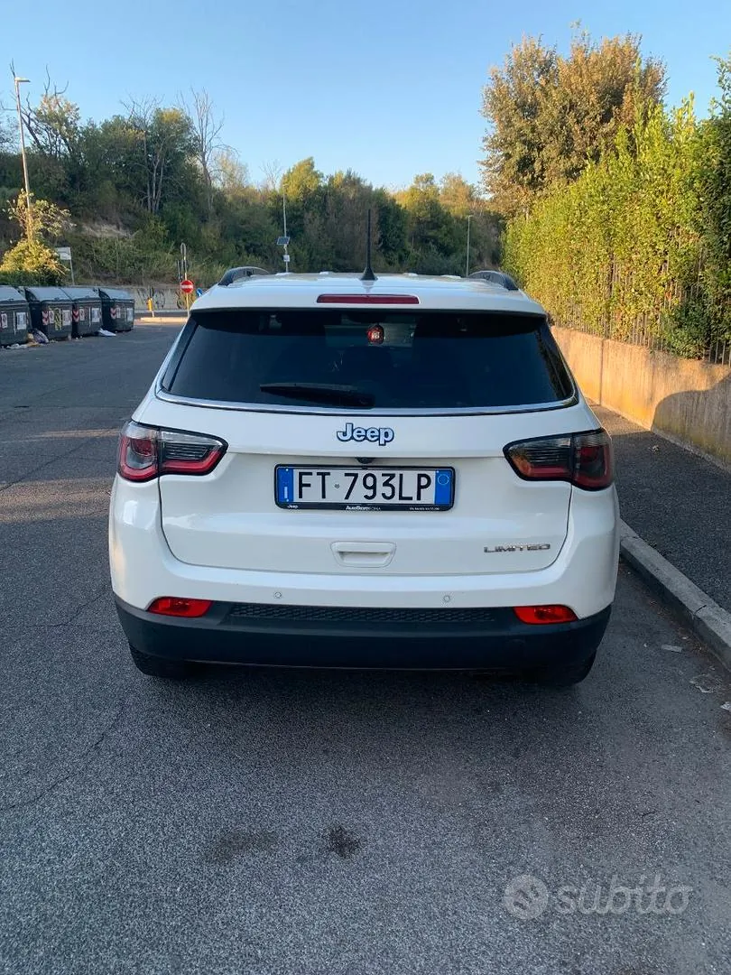 Jeep Compass 2018 photo 3