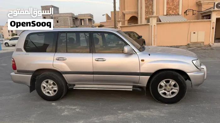 Toyota Land Cruiser Gxr 2000 photo 2