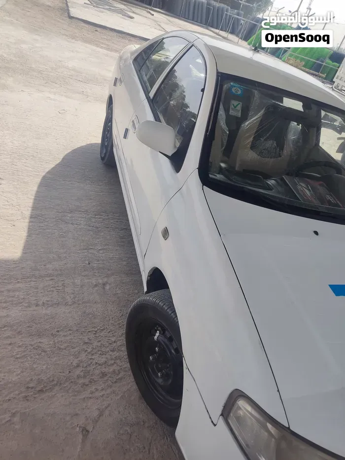 Nissan Sunny 2009 photo 2