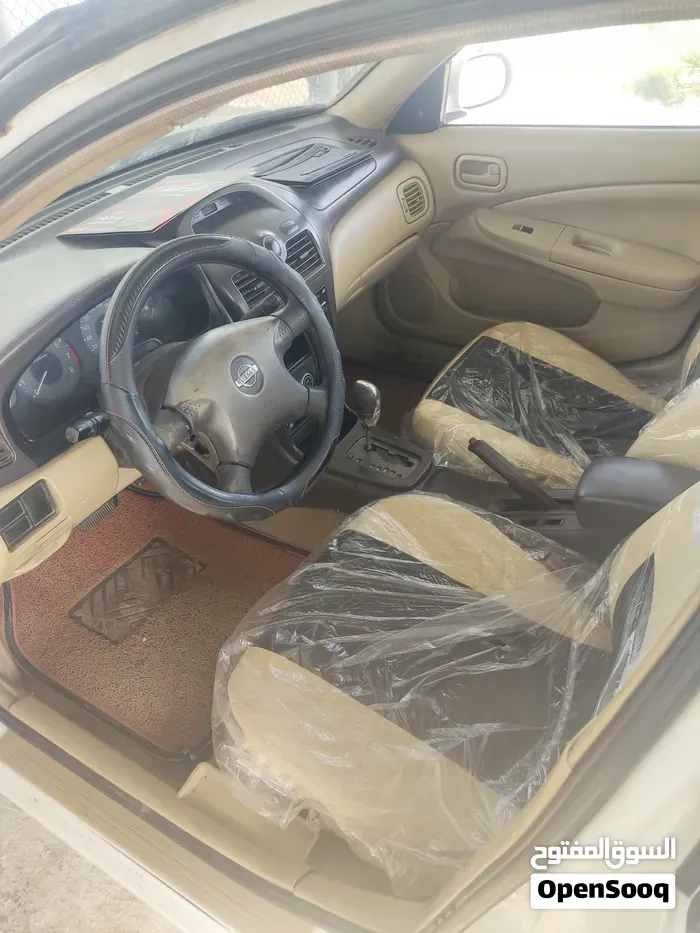 Nissan Sunny 2009 photo 3