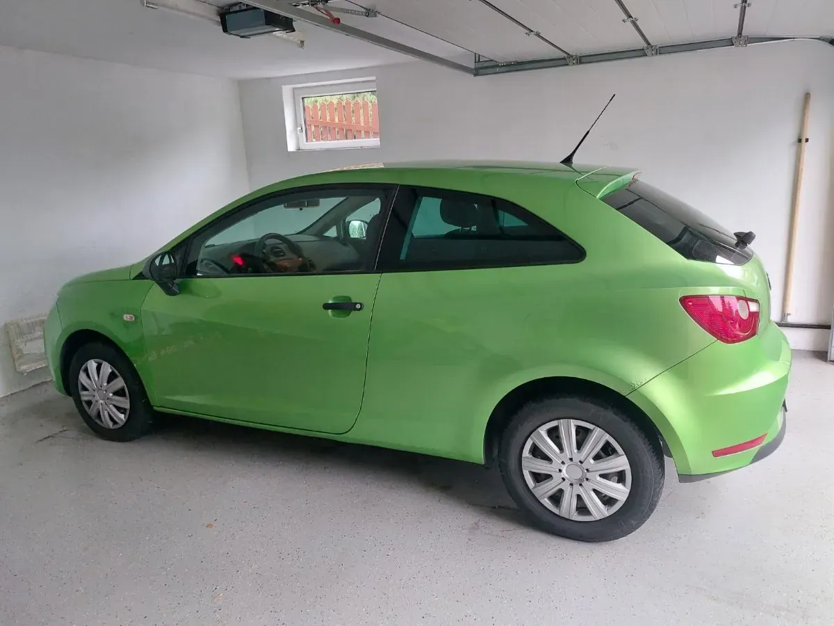 Seat Ibiza 2013 photo 3