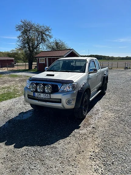 Toyota Hilux 2011 photo 2