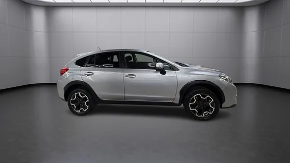Subaru Xv 2014 photo 4