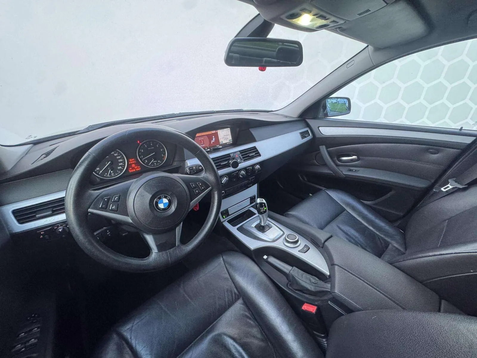 BMW 530I 2008 photo 4