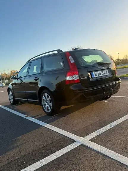 Volvo V50 2005 photo 2