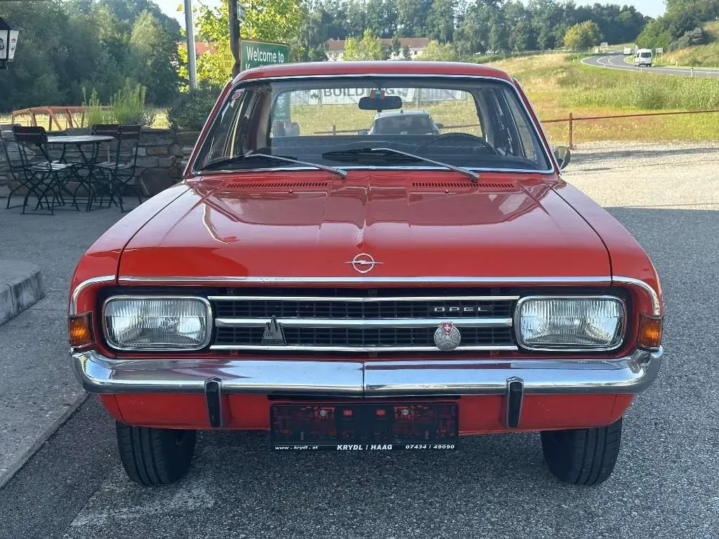 Opel Rekord 1971 photo 3
