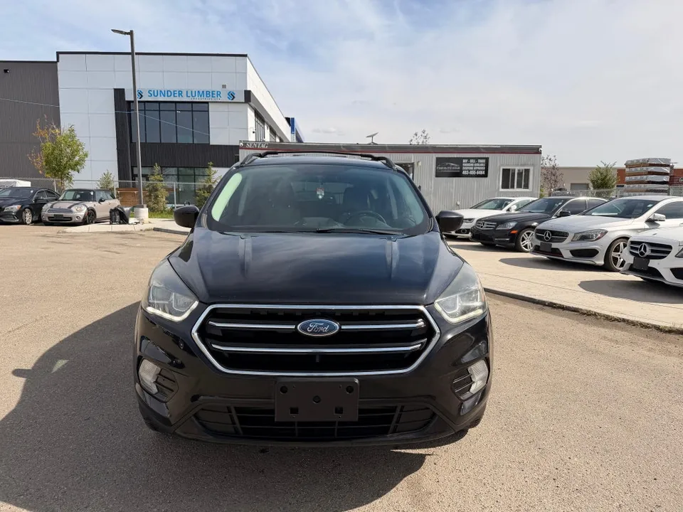 Ford Escape 2017 photo 2