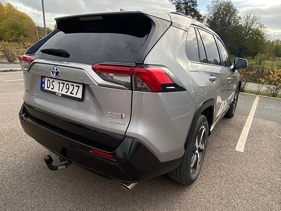 Toyota Rav4 2022 photo 2