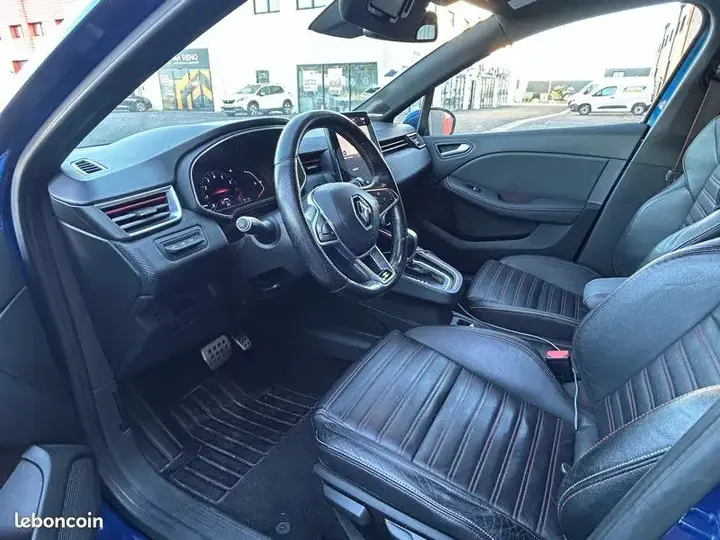 Renault Clio 2020 photo 2