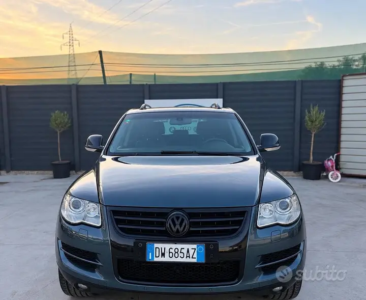 Volkswagen Touareg 2009 photo 2