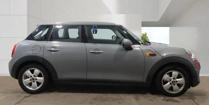 Mini Hatch 2018 photo 5