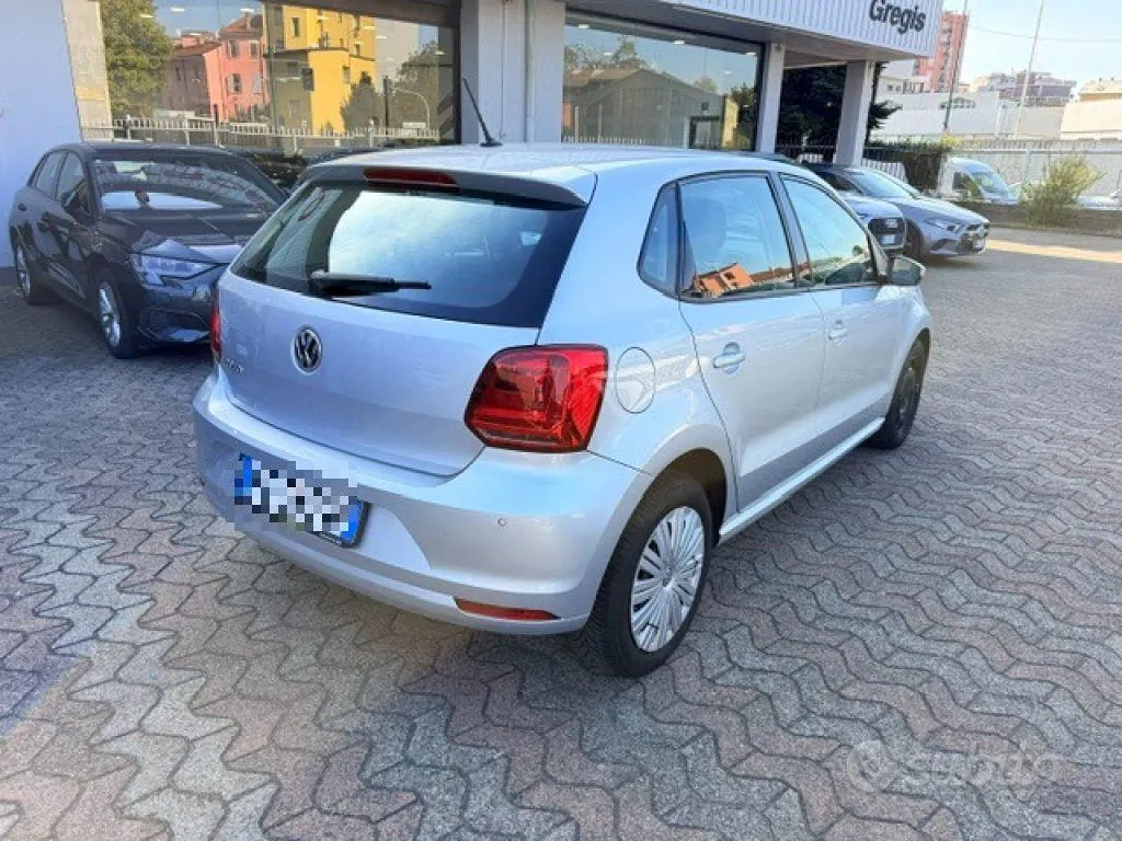 Volkswagen Polo 2017 photo 2