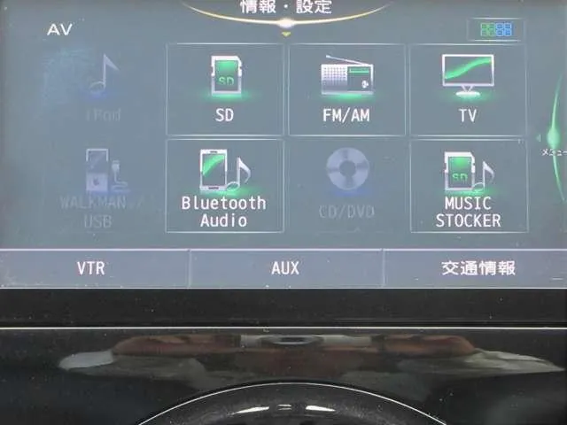 Nissan Note 2016 photo 3
