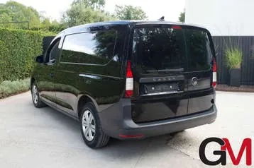 Volkswagen Caddy Maxi 2022 photo 2