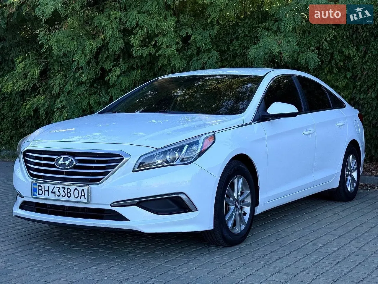 Hyundai Sonata 2015 photo 2
